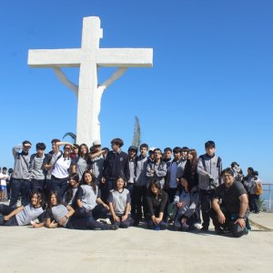 Caminata al Cristo Enseñanza Básica y Media